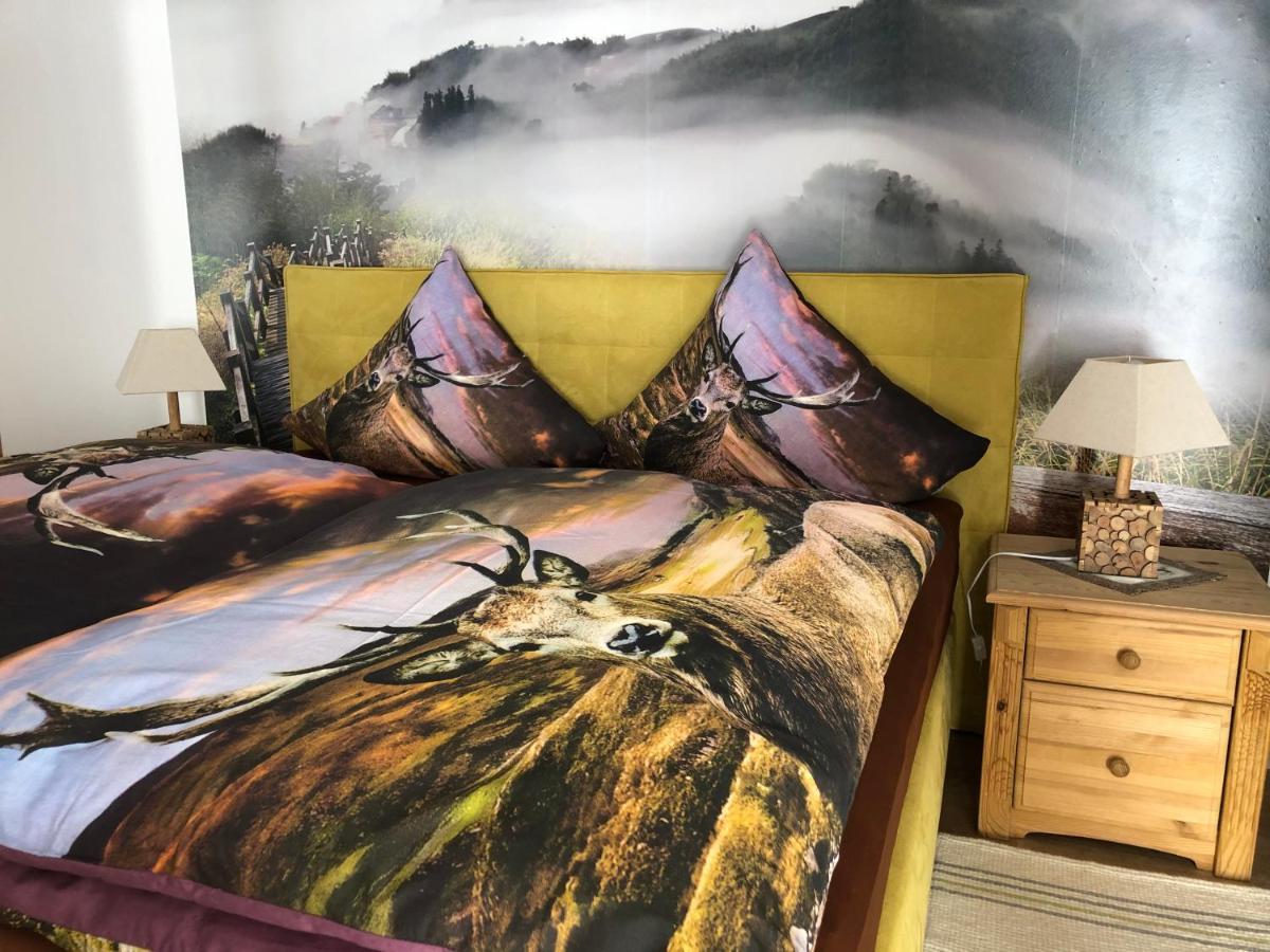 Gaestehaus Koehler Waldsolms ภายนอก รูปภาพ