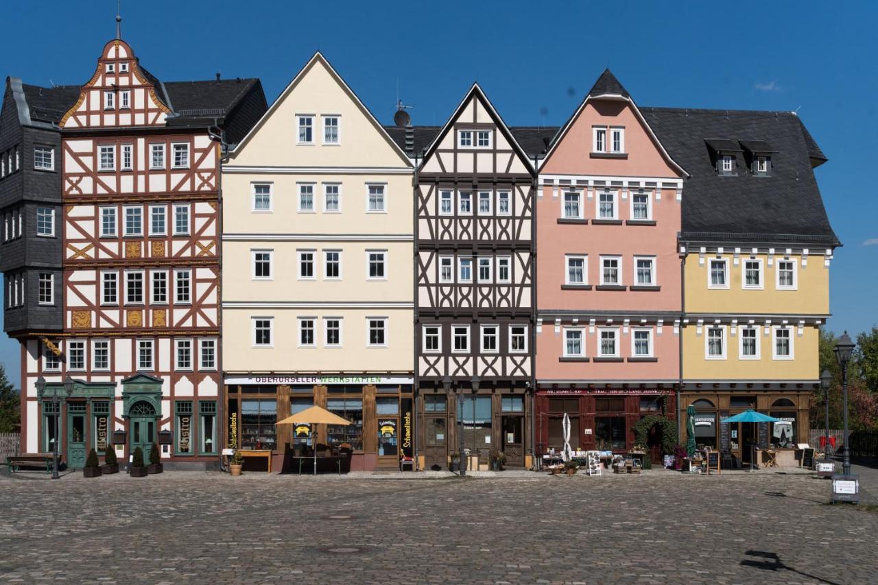 Gaestehaus Koehler Waldsolms ภายนอก รูปภาพ
