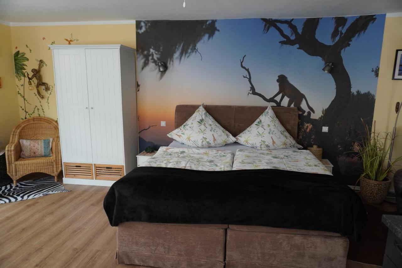 Gaestehaus Koehler Waldsolms ภายนอก รูปภาพ